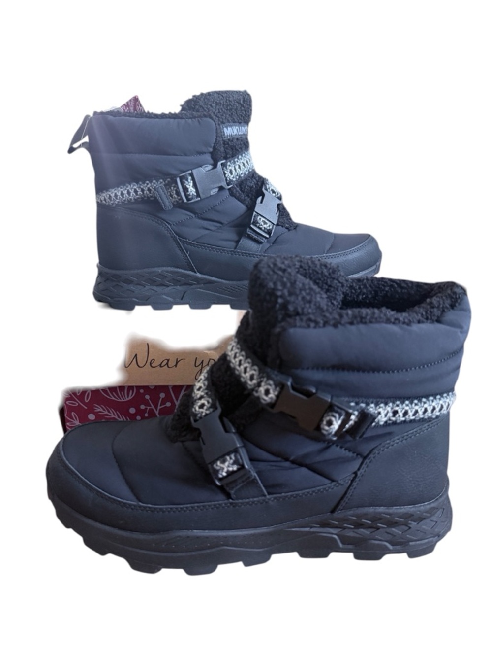 Muk Luks Black Women’s Winter Boots with Patterned Straps size 10